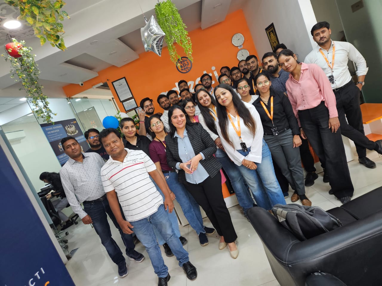 Adjecti Team